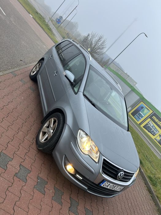 Sprzedam Vw TOURAN 2009r