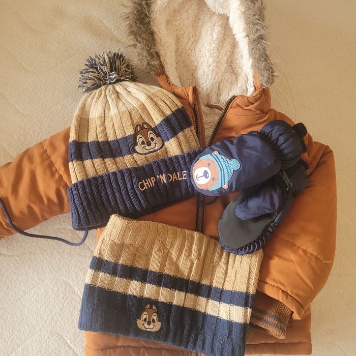 Kurtka zimowa 98 plus czapka, komin o rekawiczki