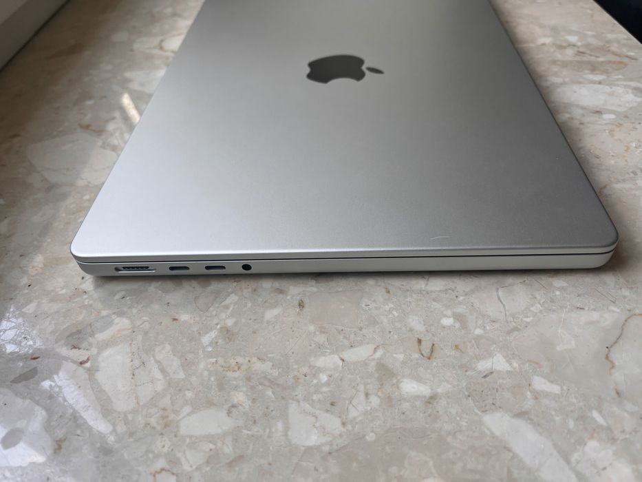 Sprzedam MacBook Pro 14" M1 Pro 512SSD/16GB