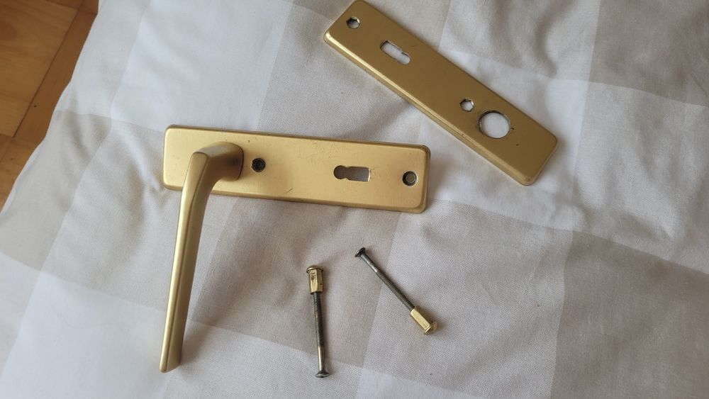 Zestaw klamka z szyldem