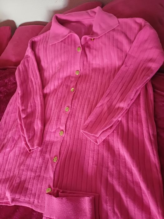 Conjunto  de malha rosa