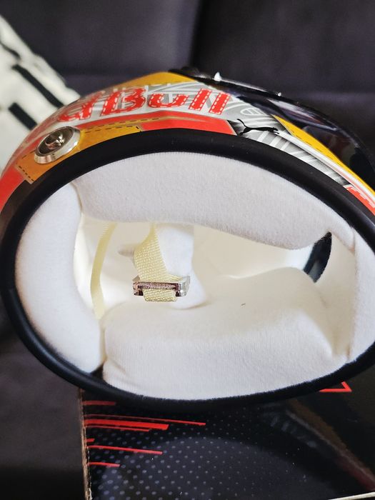 Checo Perez capacete 1/2 Austrian GP 2021 limited edition