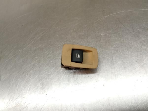 Comando / botão / interruptor vidros trás direito BMW 3 (E90)