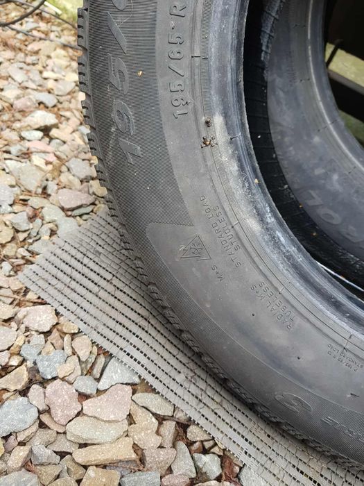 Oddam za darmo opony Pirelli 2 sztuki