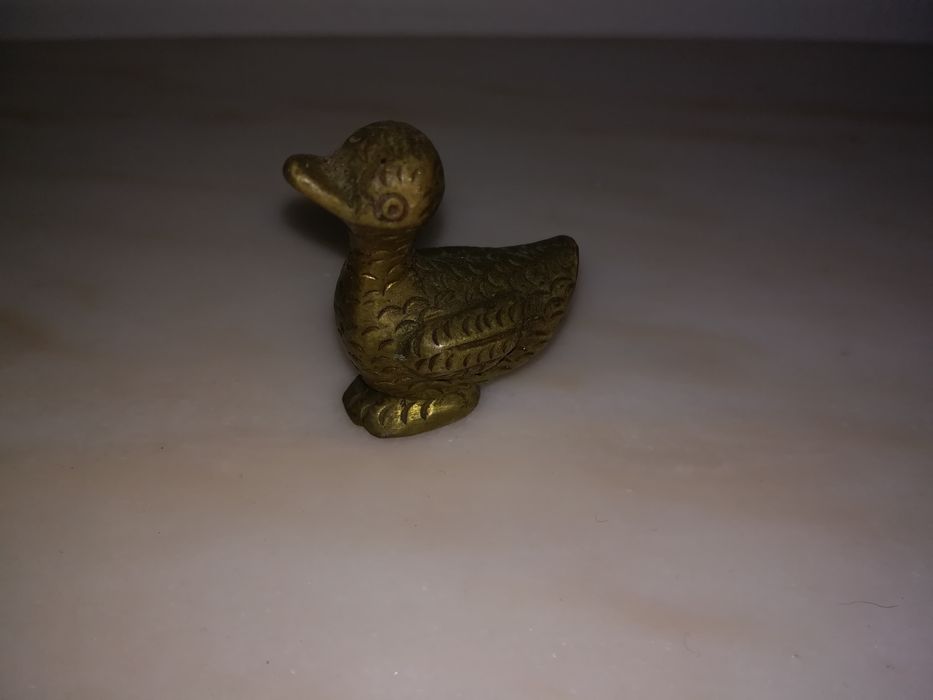 Patinho em bronse