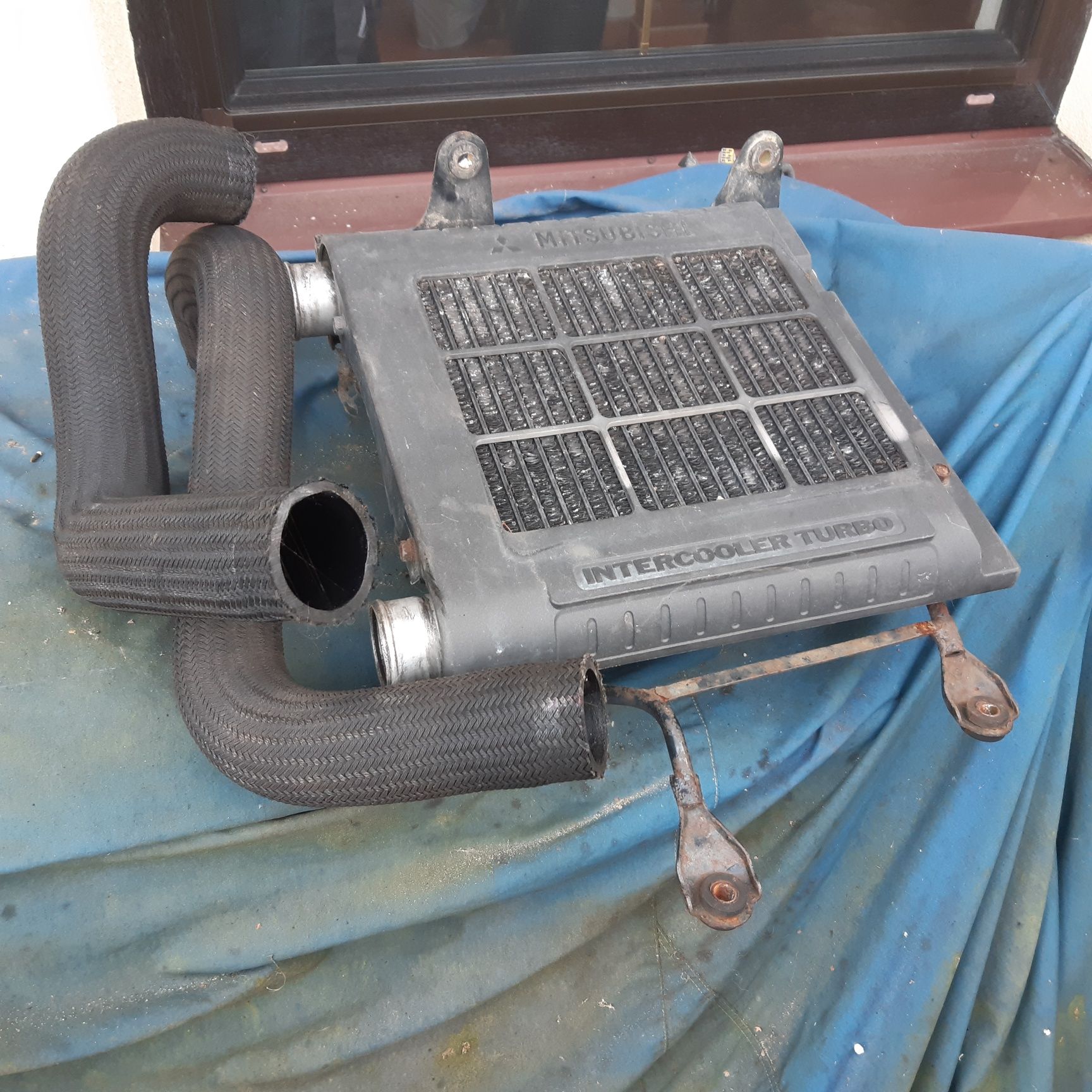 Intercooler Mitsubishi Delica Space Gear L400 komplet