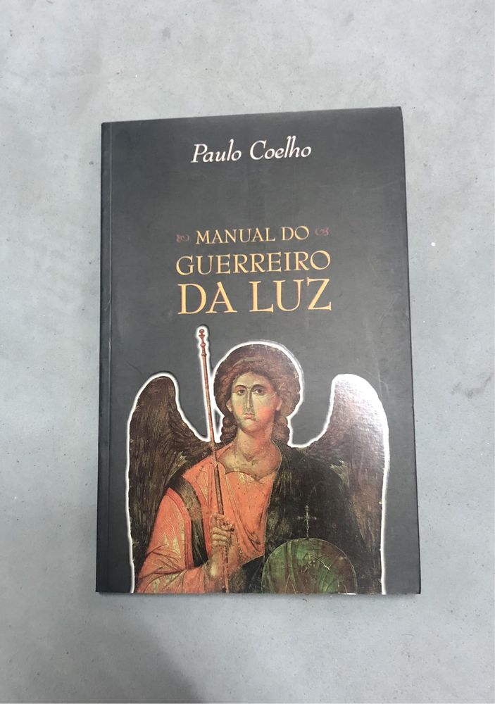 Manual do Guerreiro da Luz de Paulo Coelho