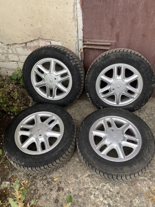 Диски R15 195/65 Renault Megane+резина демисезонная