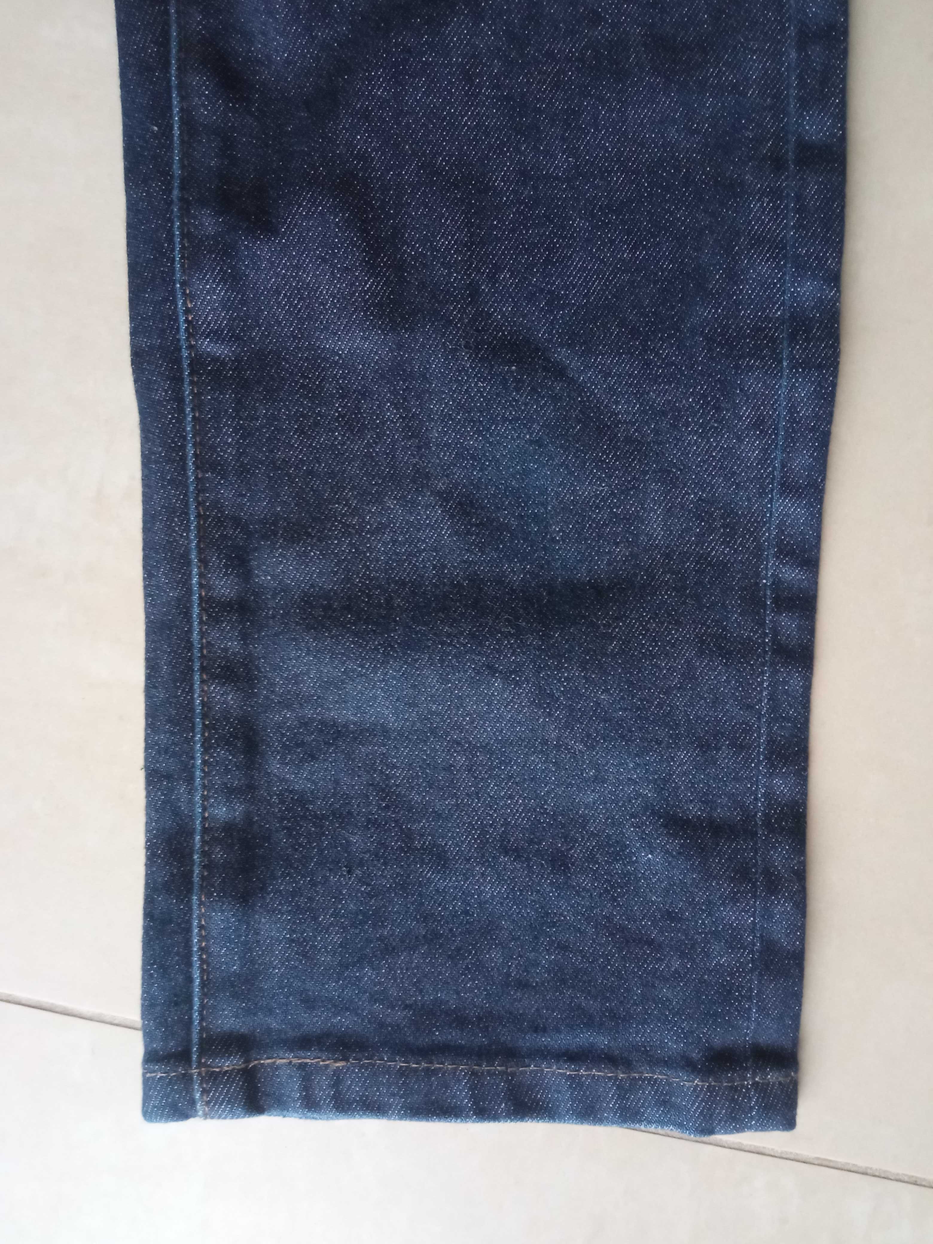 Damskie spodnie jeansowe jeansy Uniqlo jeans W29 S granatowe rurki