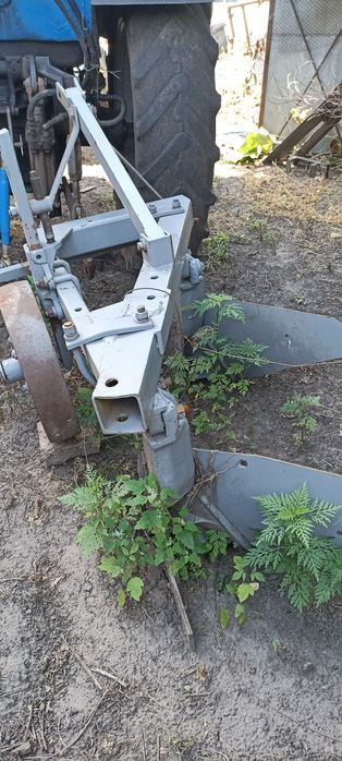 Продам Плуг 2-35