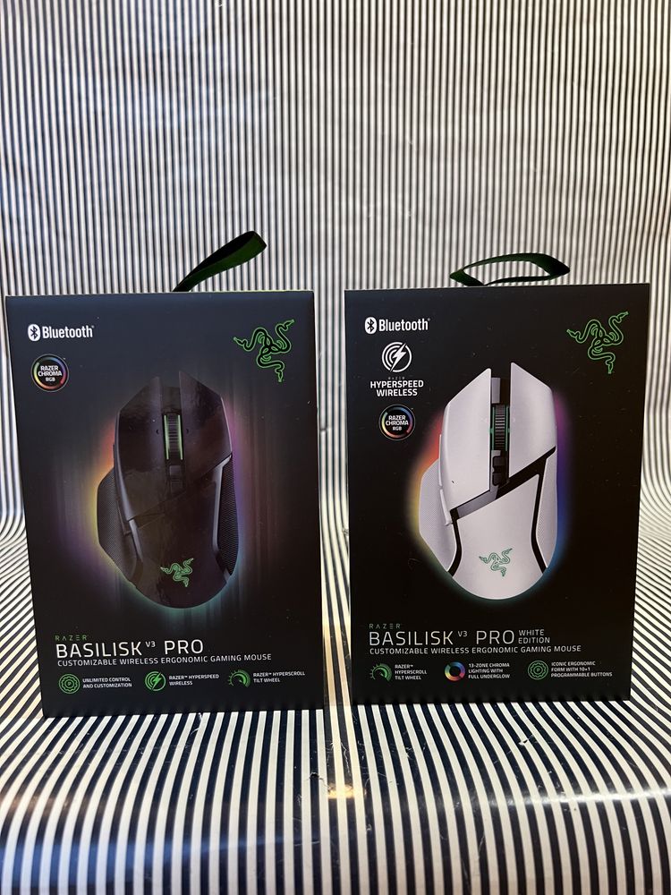 Миша Razer Basilisk V3 Pro White / Black (RZ01-04620100-R3G1)