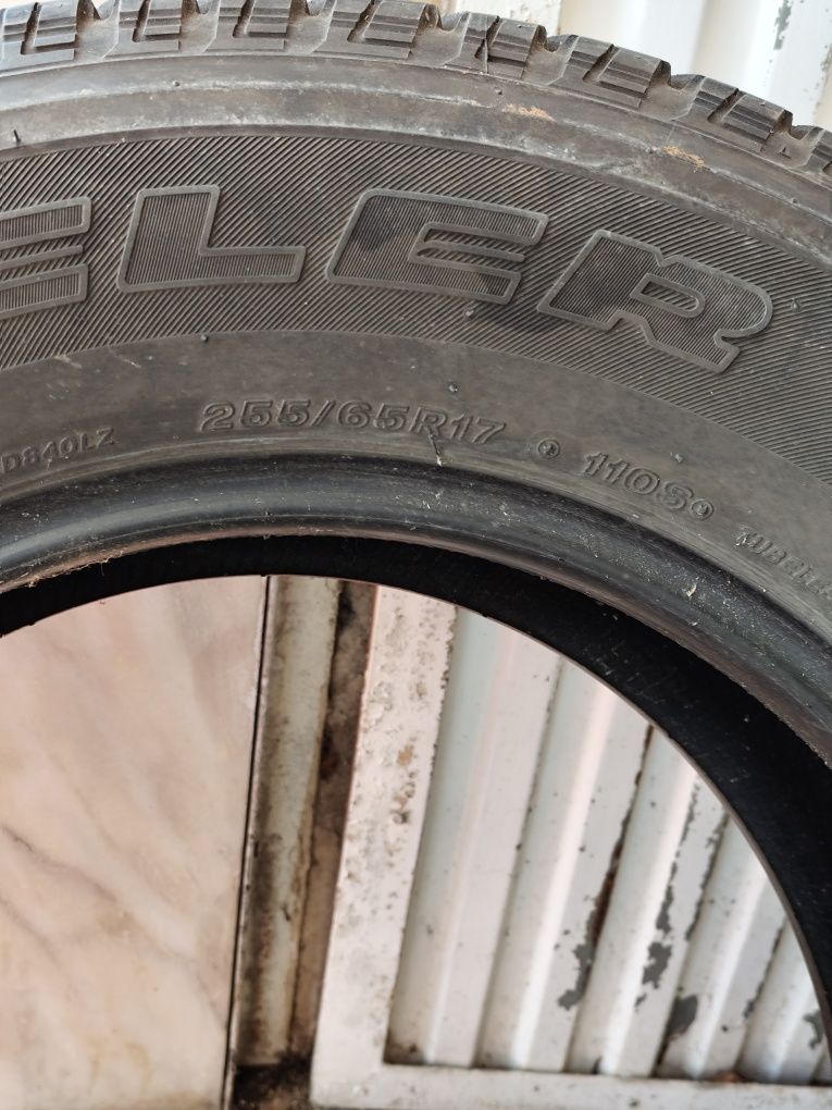 Pneus Bridgestone dueler 255/55/17