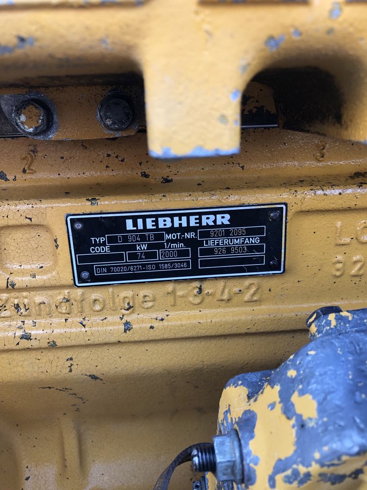 Двигун Liebherr d 904 tb