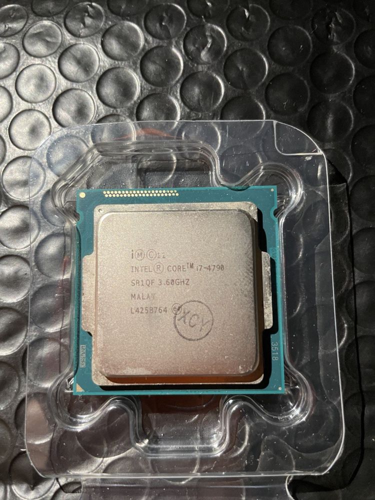 Процессор Intel Core i7-4790