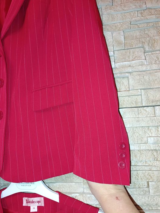 Sprzedam 3-częściowy garnitur