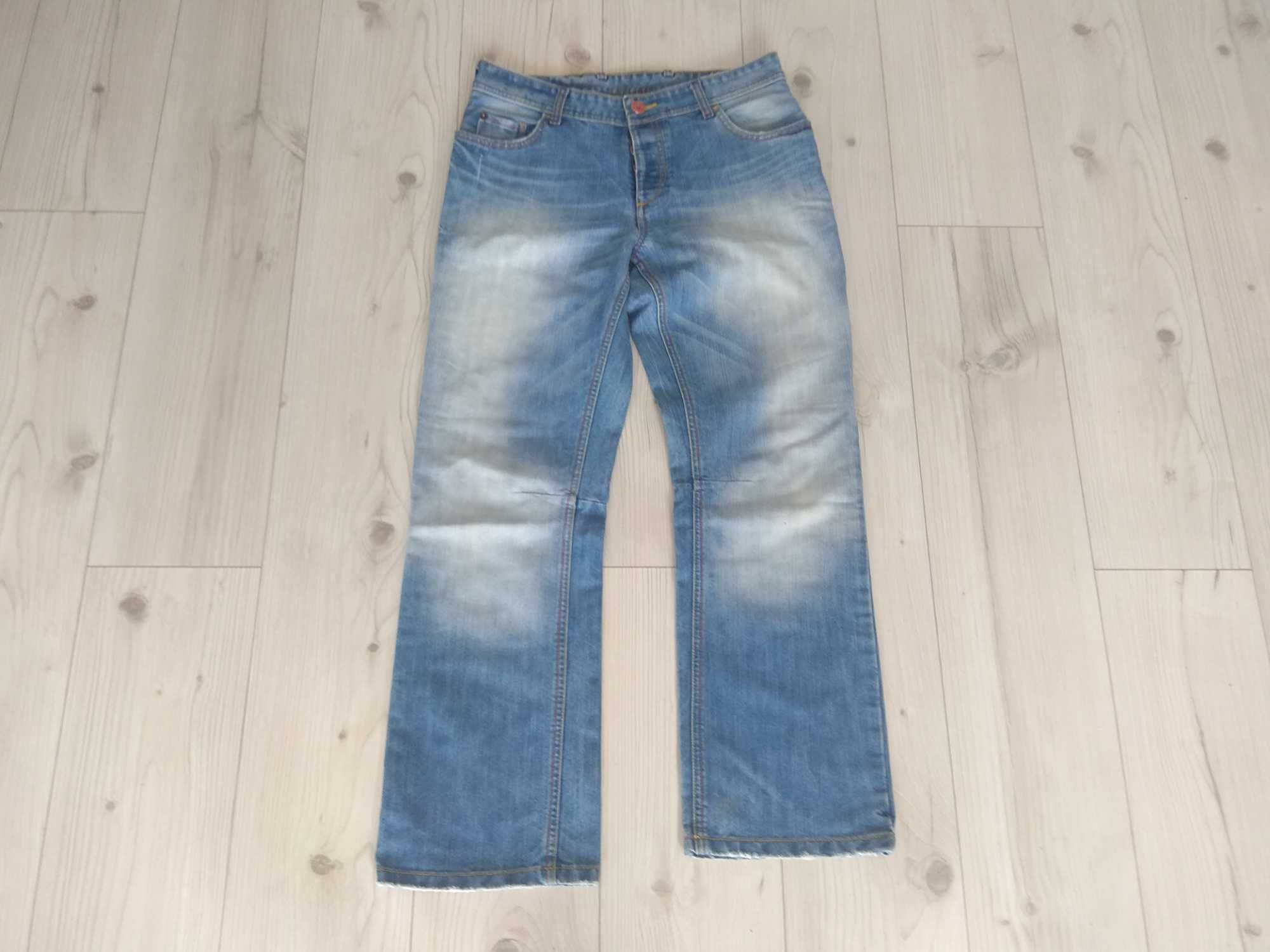 Spodnie męskie jeans W 32  L 32  PETROLEUM