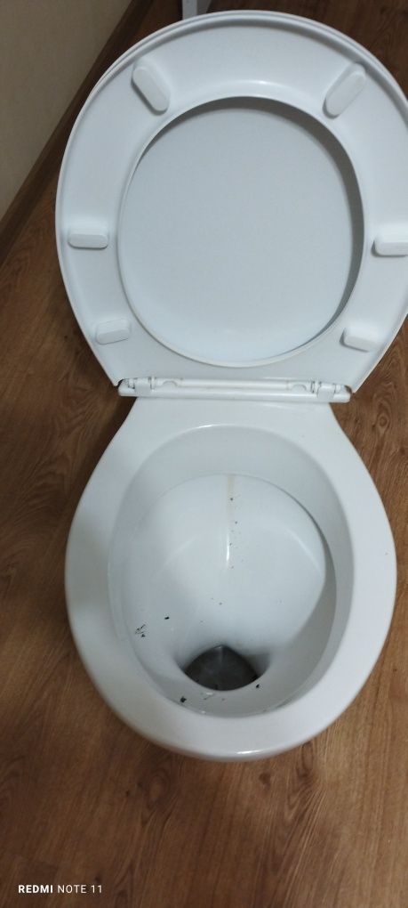 Унитаз под бачек