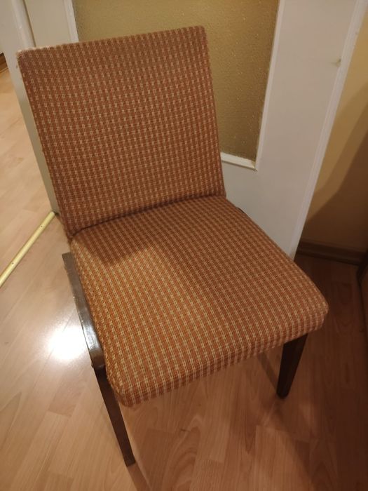 Krzesła, fotele tapicerowane bez podłokietników