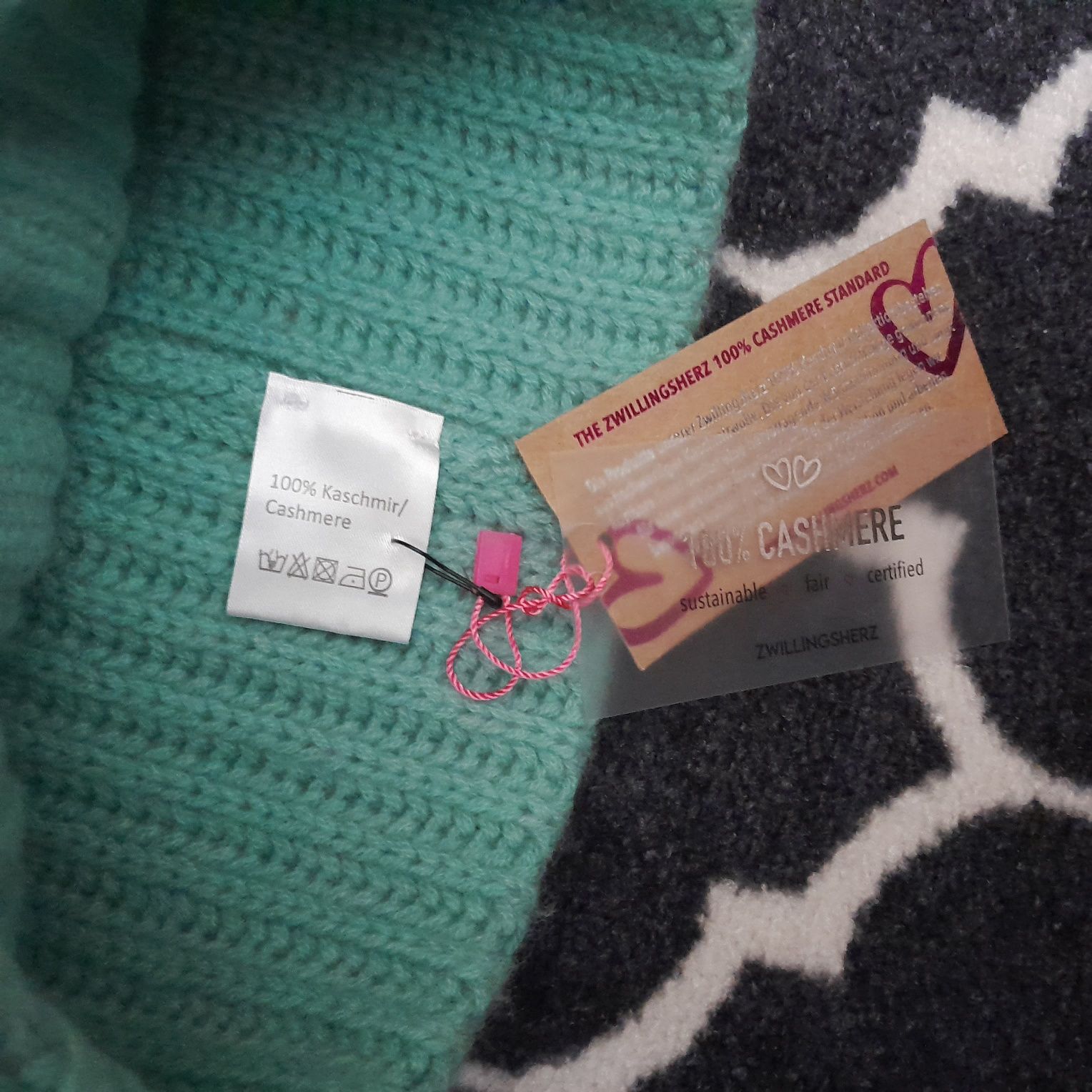 Czapka 100% kaszmir Zwillingsherz kaszmirowa zimowa damska cashmere