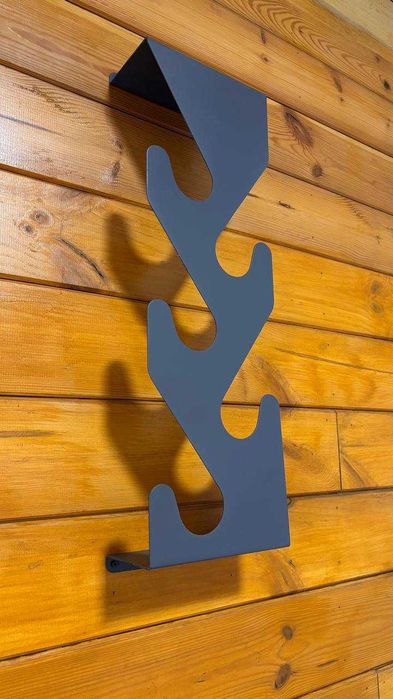 Вішалка для одягу у стилі лофт