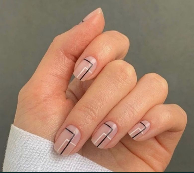 Наращивание ногтей. Маникюр,педикюр с покрытием. Р-н Дарницкой площади