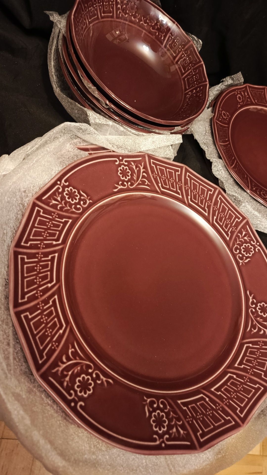 Zestaw obiadowy English Home Lacita Porcelain 12-częściowy Śliwkowy