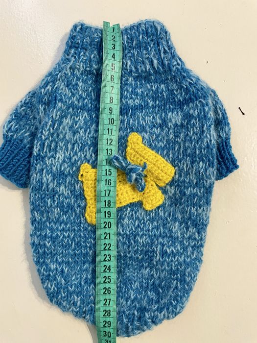 Теплий в’язаний светрик