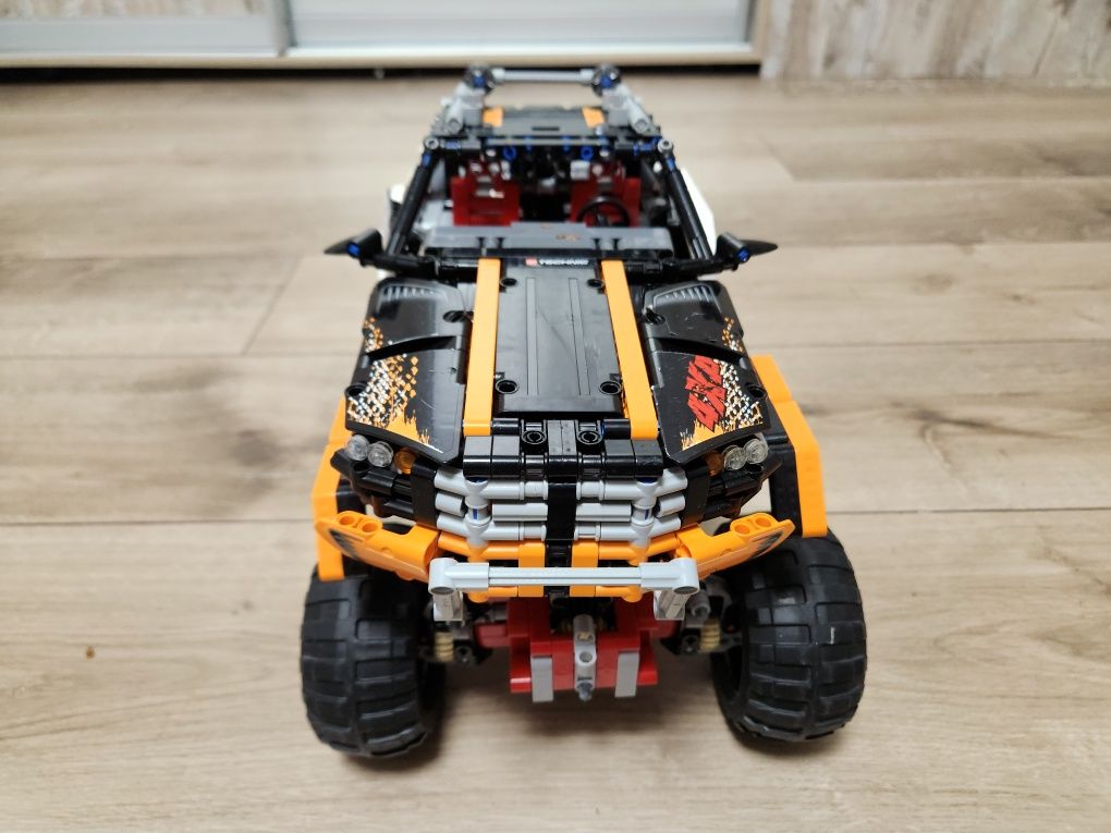 Lego 9398 technic 4х4 отличное состояние оригинал Лего техник джип