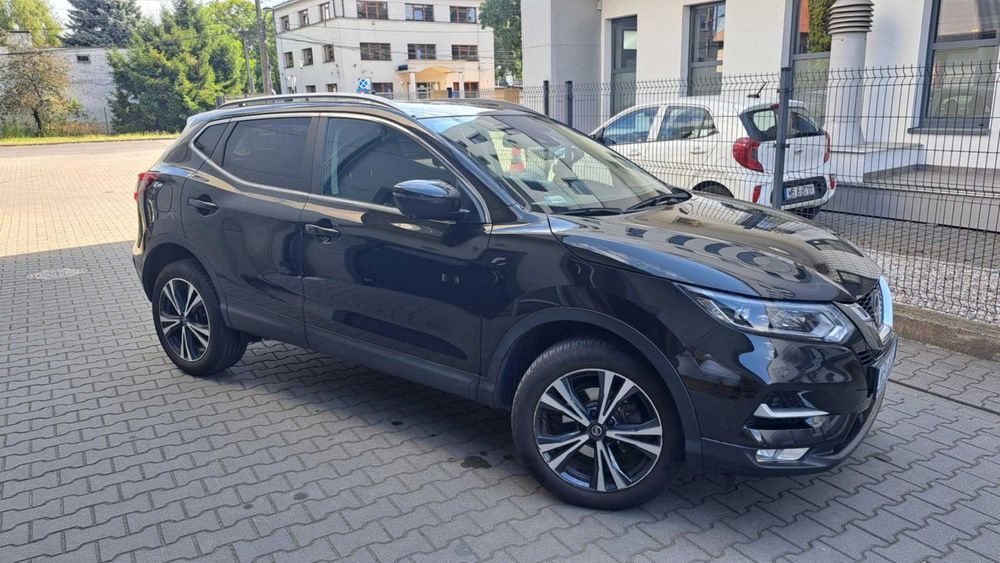 NISSAN QASHQAI 1,3 DIG-T 140 KM N-CONNECTA, Salon, I-szy właściciel