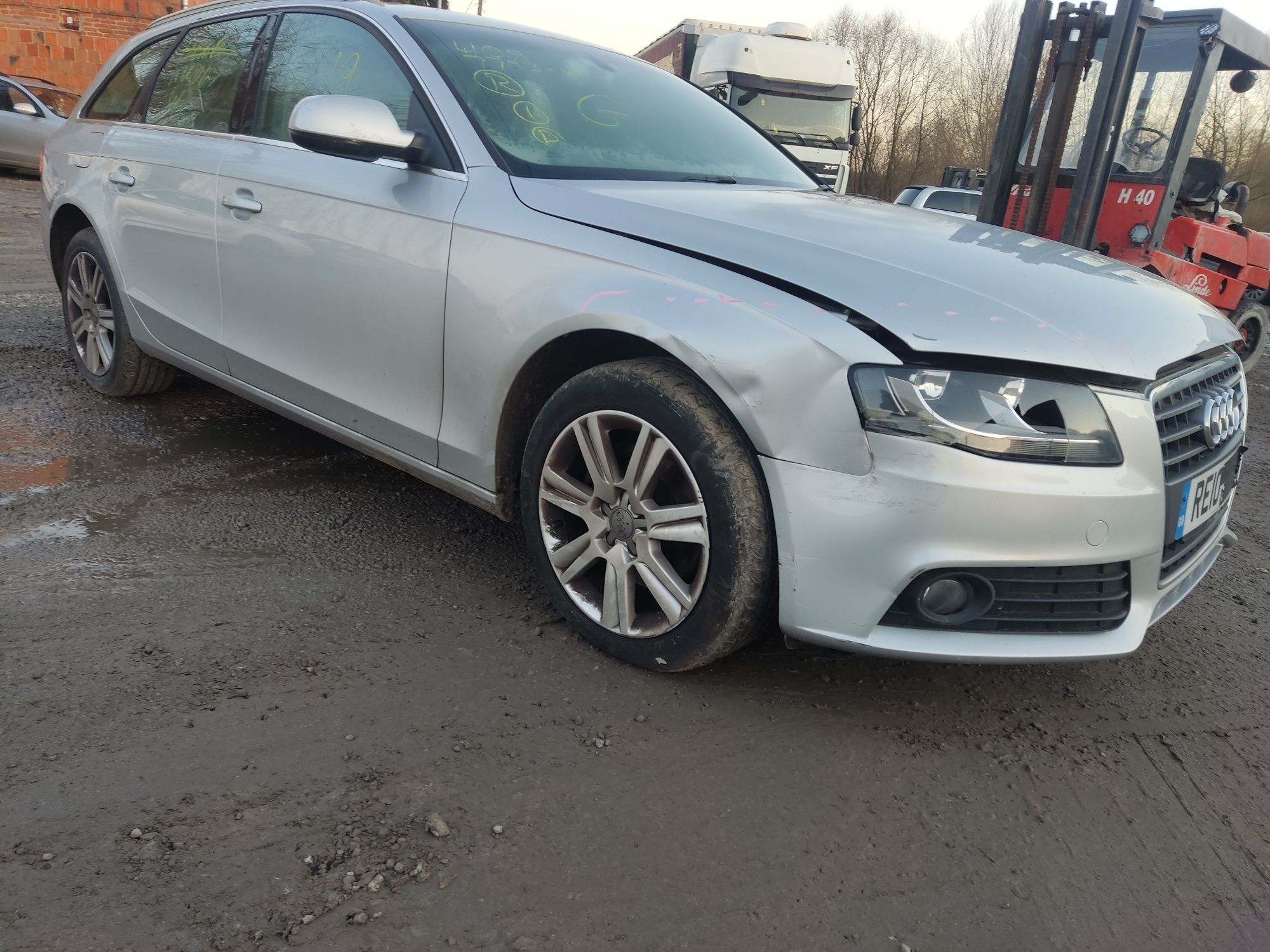 Karoseria Audi A4B8 LX7W Avant Kombi Maska Zderzak Błotnik Drzwi Klapa