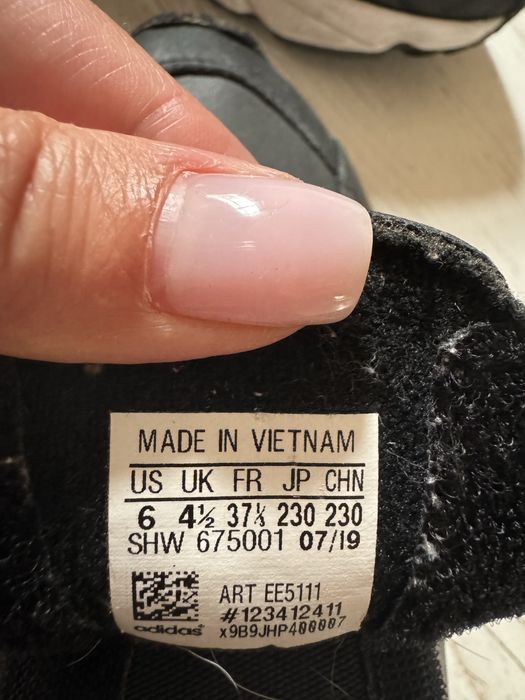 Кросівки Adidas Falcon оригінал p 37,5 23 см шкіра