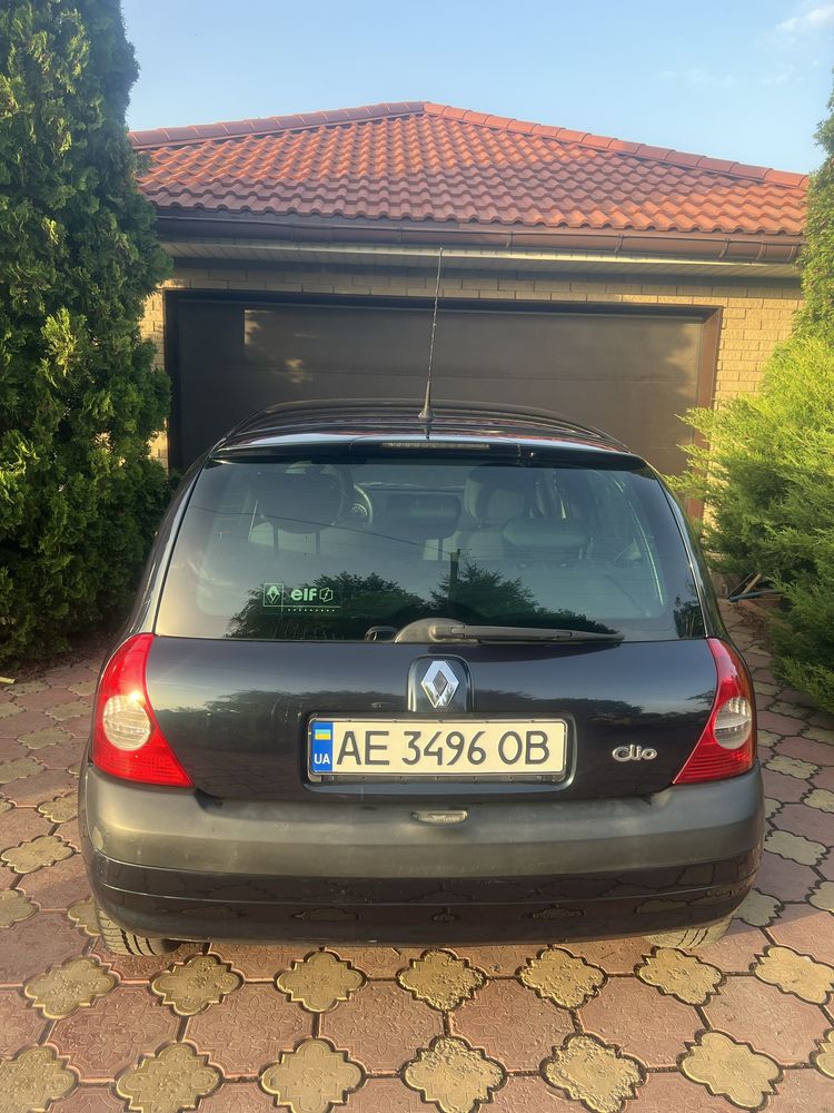 Renault Clio 2004((Рено клио)