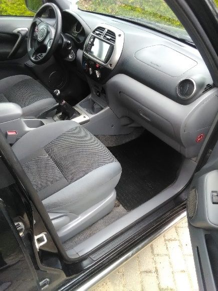 Toyota Rav 4 napęd