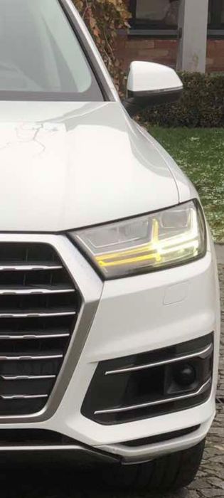Фари Audi Q7 4m drl ремонт продаж заміна