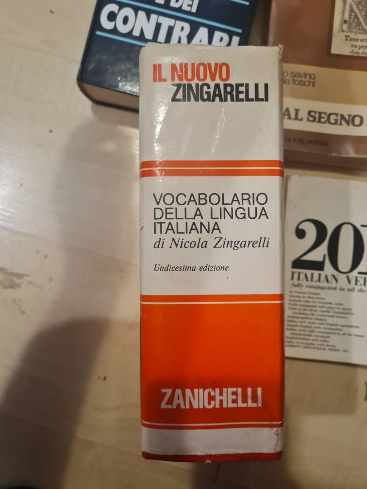 Książki italiano włoski słowniki i inne całość zongarelli zanichelli