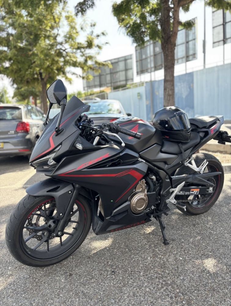 Honda CBR500R 2019