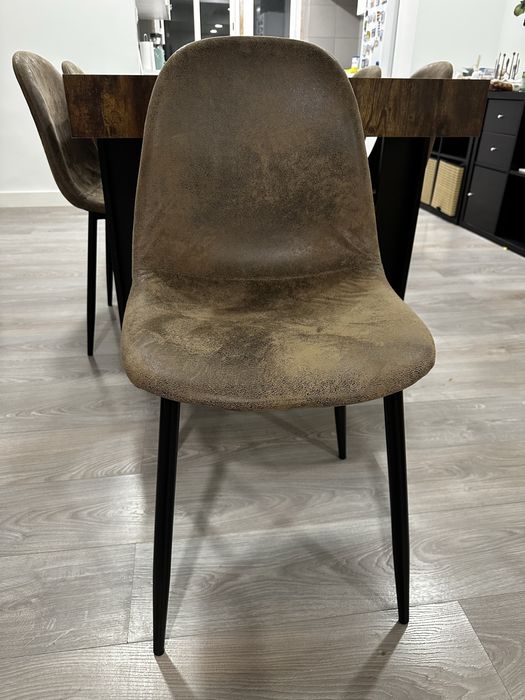 Mesa de Jantar com 6 Cadeiras