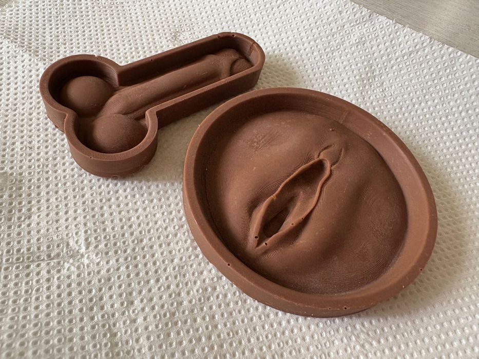 Шоколадна(шоколад) 18+ плитка оригінальної авторської форми