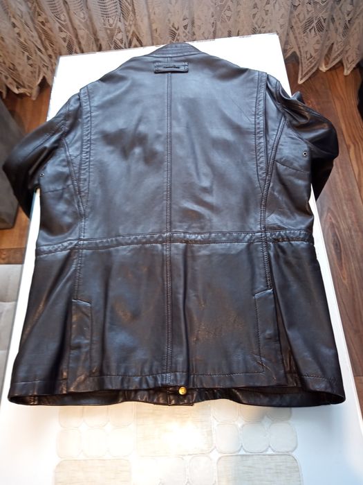 Sprzedam kurtke skórzana męska.