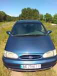 Ford Galaxy 98г. продам