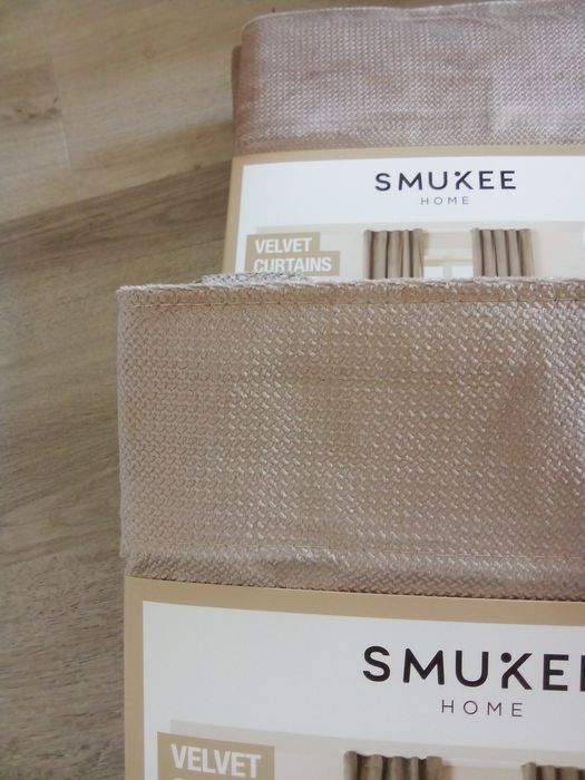 4 beżowe zasłony welurowe na taśmie z tunelem 140/250cm Smukee