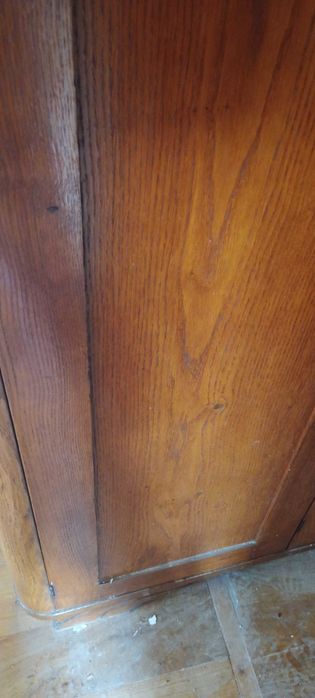 Stara szafa jesionowa zadbana