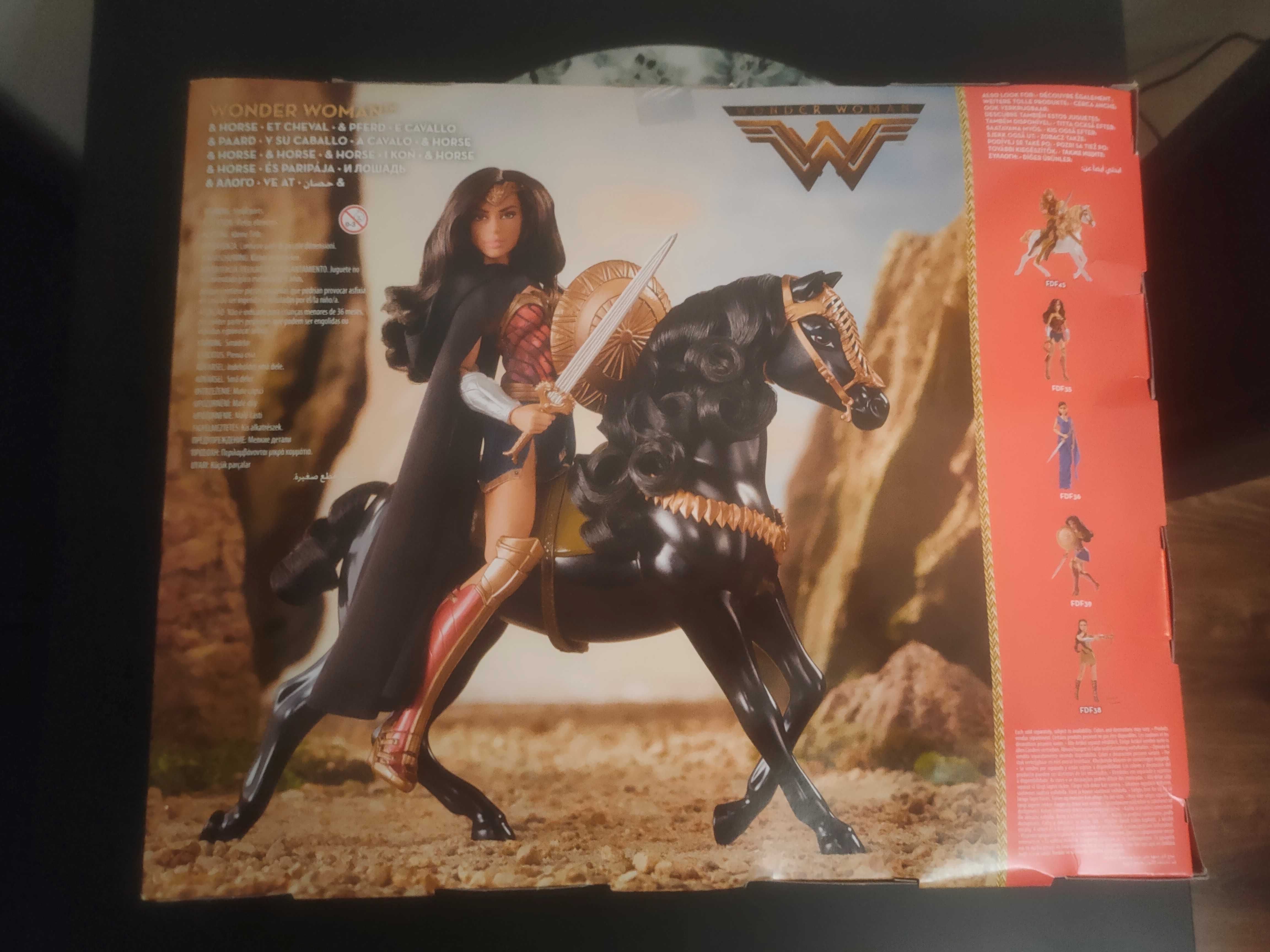 Mattel Wonder Woman Lalka kolekcjonerska z Koniem FDF43