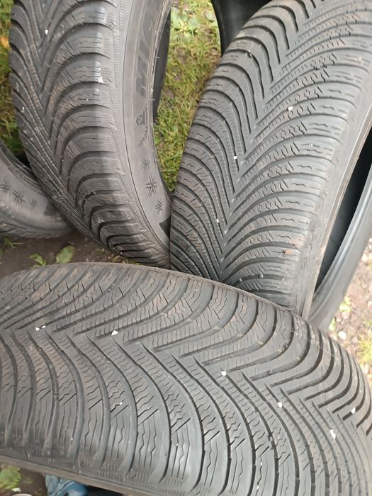Opony zimowe 225 55 R17 Michelin