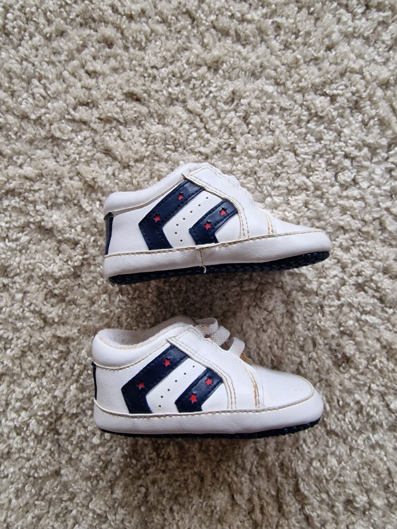 Buty niemowlęce białe adidasy granatowe 16