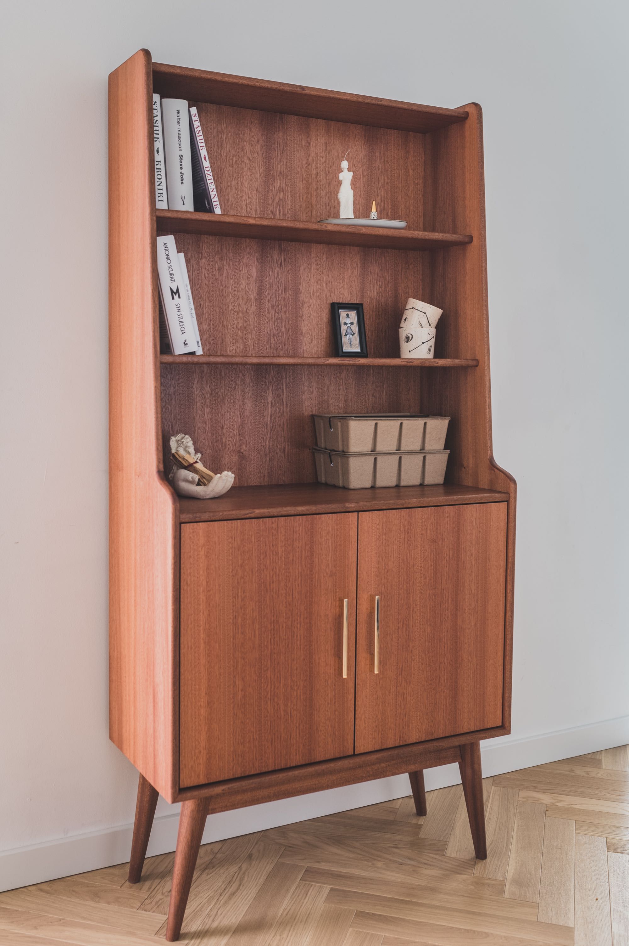 Regał Biblioteczka Bestil MAHOŃ mid-century modern duński styl