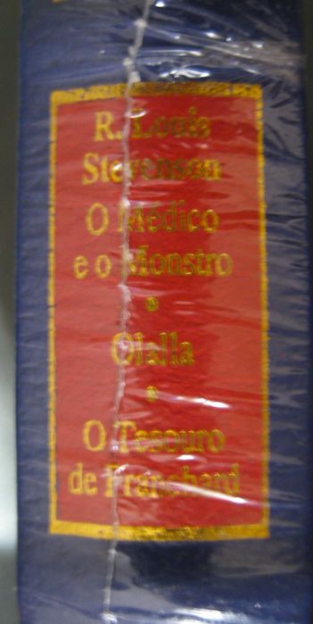 R. Louis Stevenson: O Médico e o Monstro/Olalla/O Tesouro de Franchard