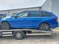 SKODA octavia IV 4  salon RP. 22r