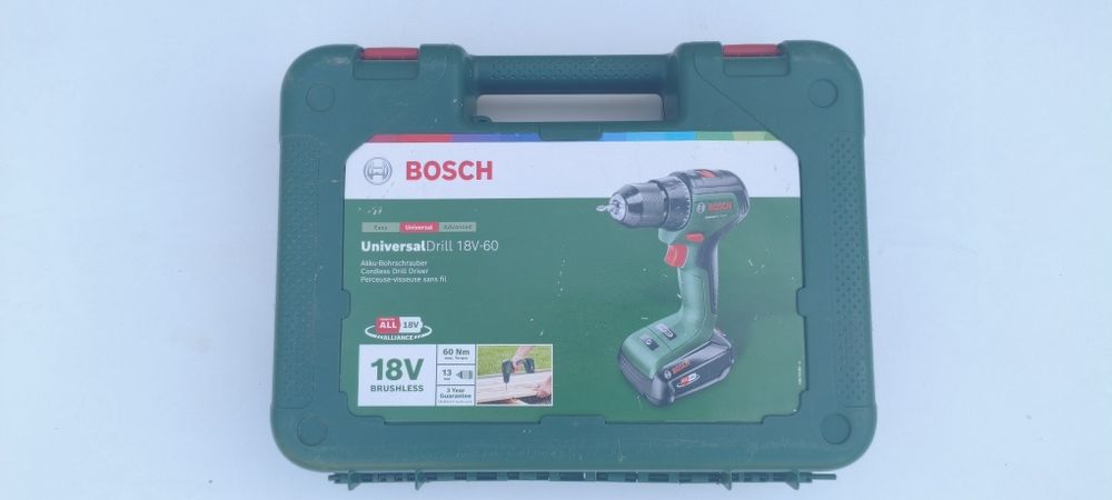 Wkrętarka Bosch UniversalDrill 18v-60