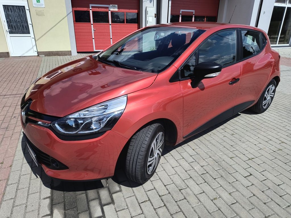 Renault Clio 4 1.2 16v *BDB STAN*